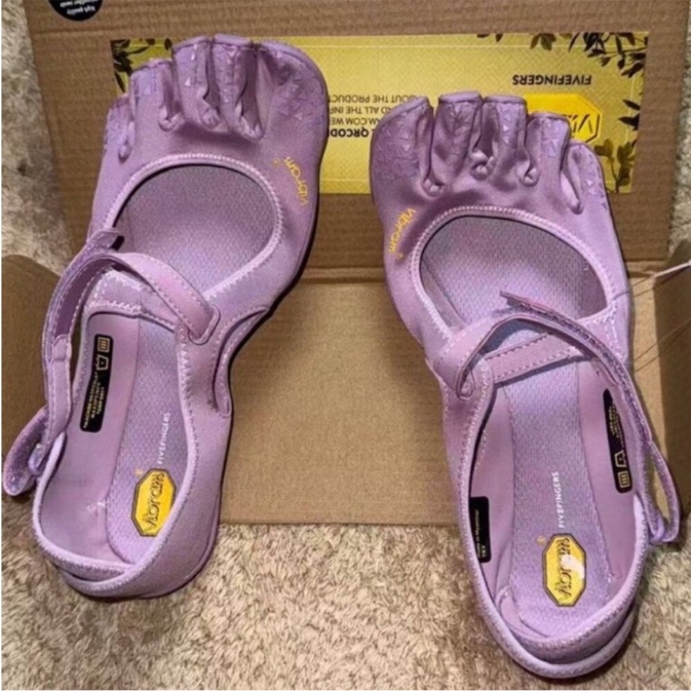 Vibram FiveFingers Women’s Purple Mary Jane Minimalist Shoe